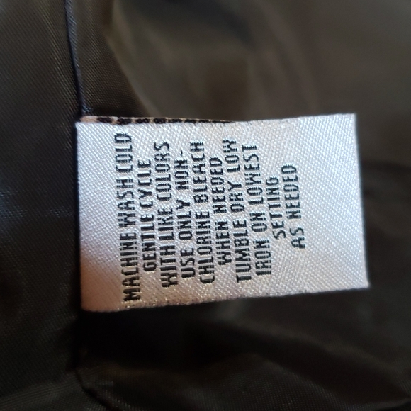 Worthington, black pinstrip blazer, size 8 - Picture 6 of 7